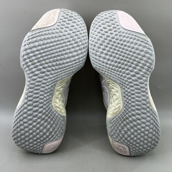 Nike ZoomX Invincible Run Flyknit Shoes Womens Size 11 Purple Comfort Sneakers - Picture 7 of 8